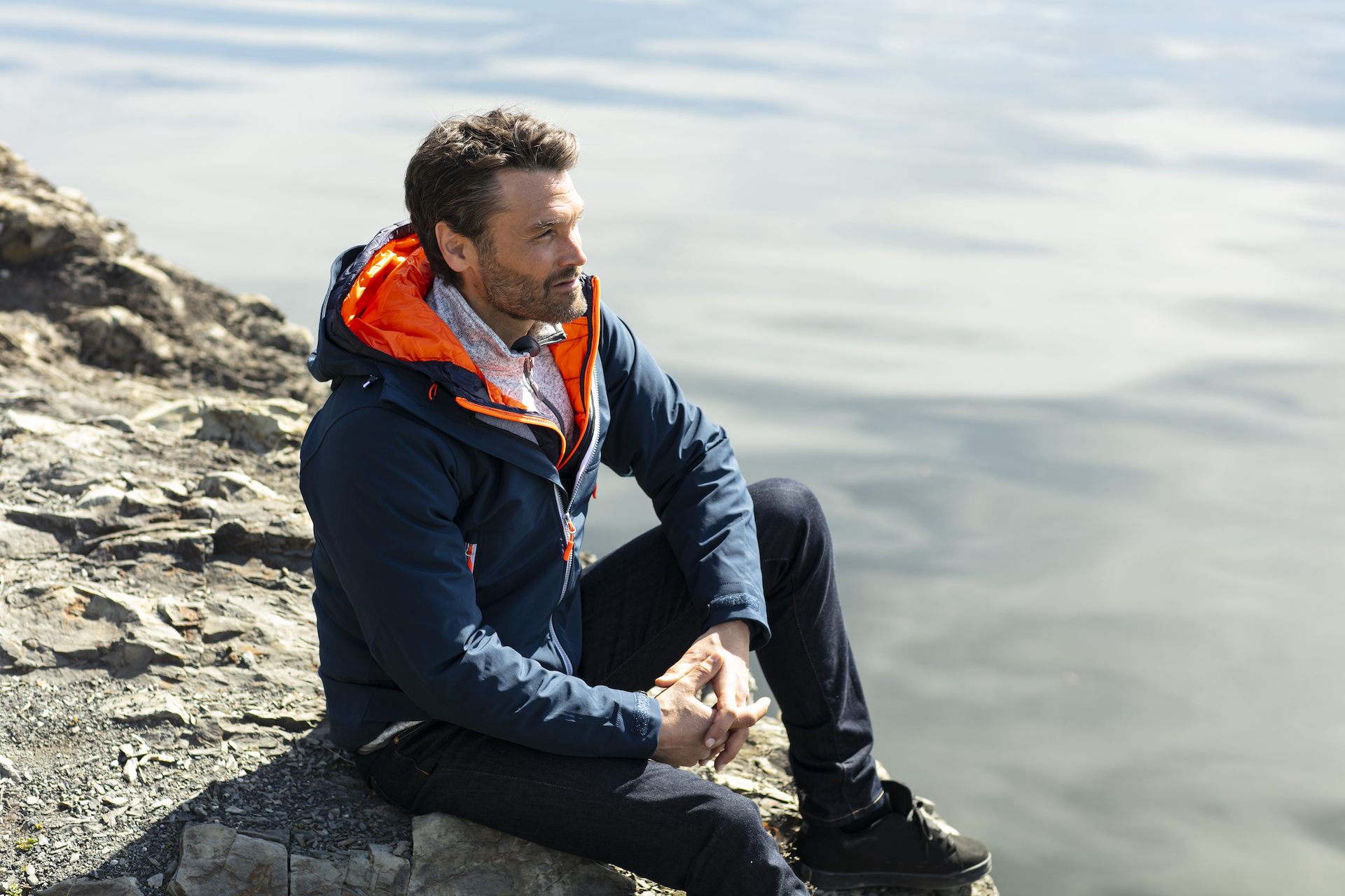 Active Soft Shell